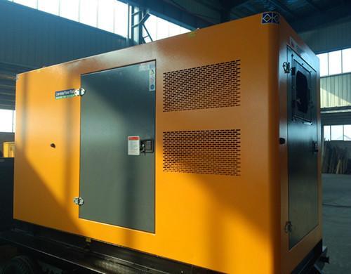 廉江汽油发电机组电瓶电解液的密度应该保持在什么范围？